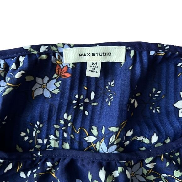 Max Studio Floral Top Wide Sleeve Oversized Size Medium - Picture 6 of 7